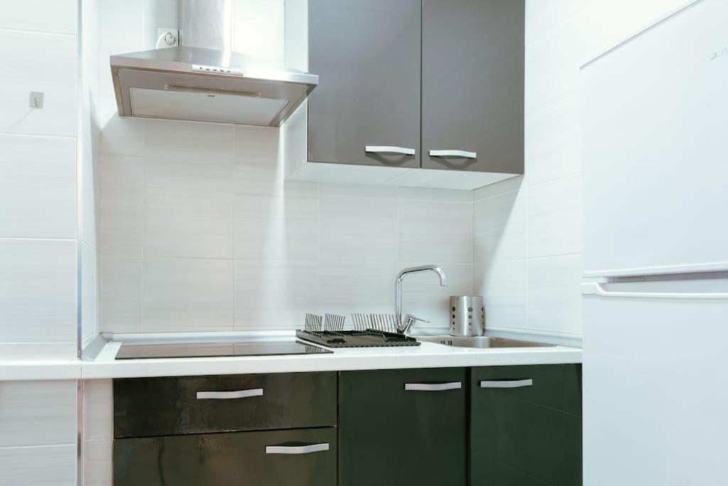 Apartamento Con Encanto En Patio Sevillano מראה חיצוני תמונה