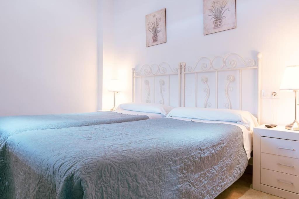 Apartamento Con Encanto En Patio Sevillano מראה חיצוני תמונה